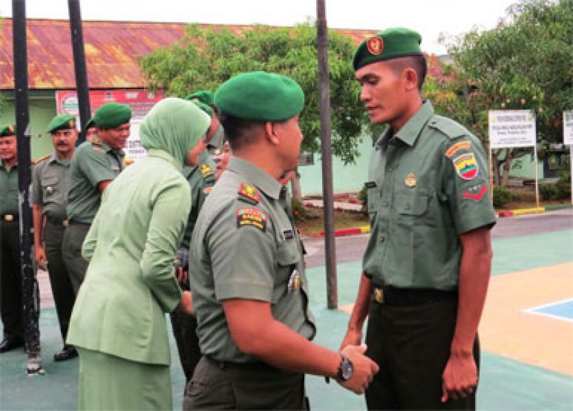 Ini Nama Babinsa Koramil 02 Rambah yang Dilantik Dandim 0313/Kpr