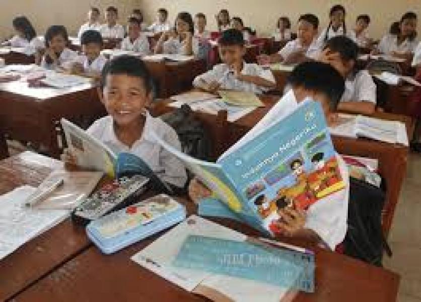 Jual LKS ke Murid, Kepsek SDN 76 Pekanbaru Sebut Permintaan Ortu