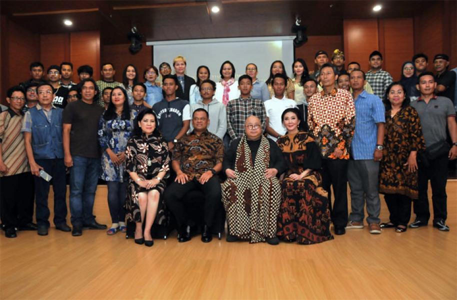 Kearifan Lokal dan Budaya Daerah Harus Dimunculkan Kembali