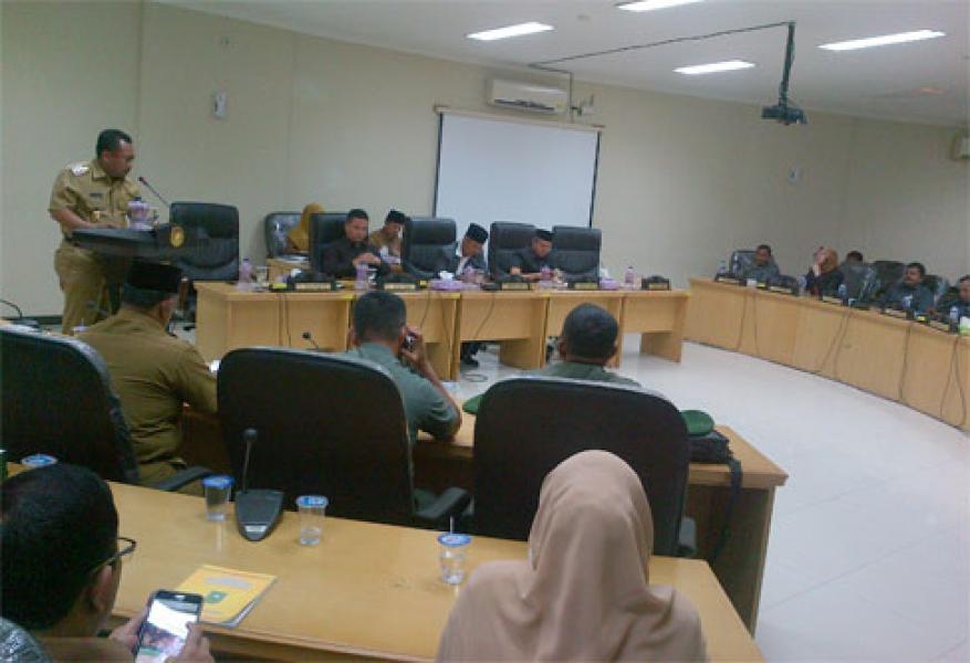 Pemda Kampar Sampaikan Ranperda APBD Perubahan Ke DPRD Kampar