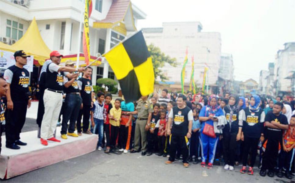 Sadar Pemilu, KPUD Rohil Taja Gerak Jalan Sehat