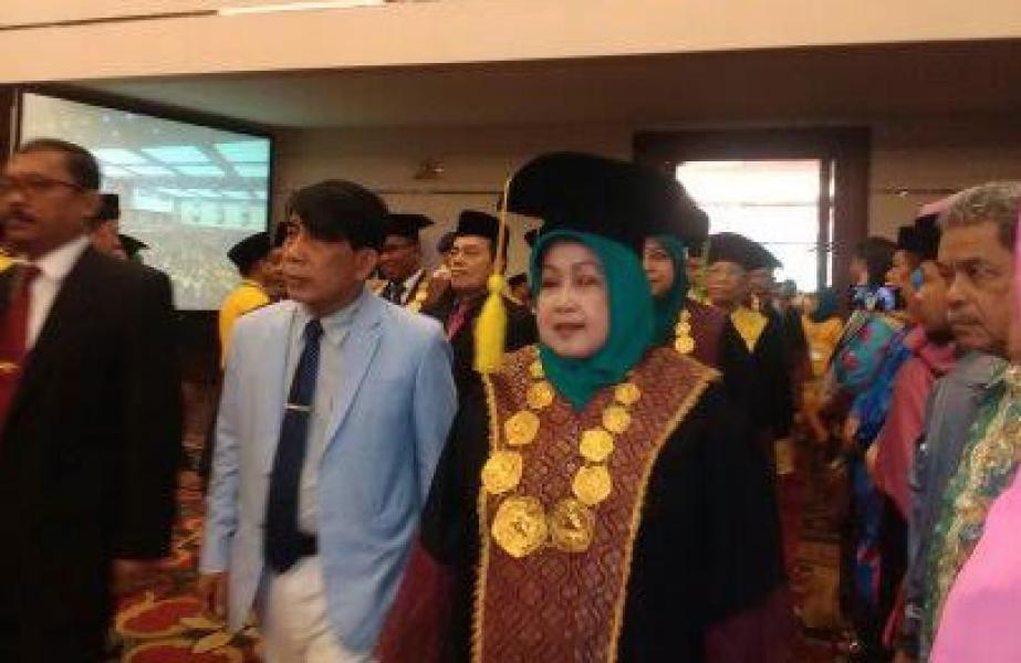 Universitas Lancang Kuning Wisuda Ribuan Mahasiswa