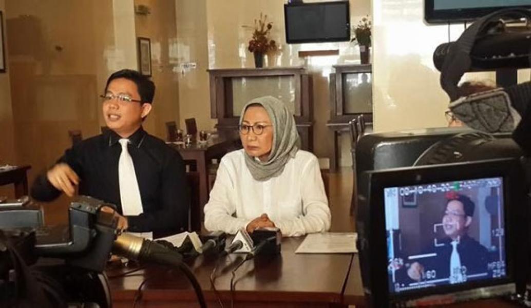 Akui Berbohong Soal Penganiayaan, Ratna Sarumpaet Minta Maaf Kepada Prabowo dan Amien Rais