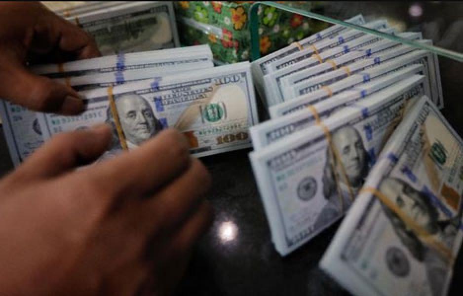 Cadangan Devisa Indonesia Merosot US$3,1 Miliar Demi Rupiah