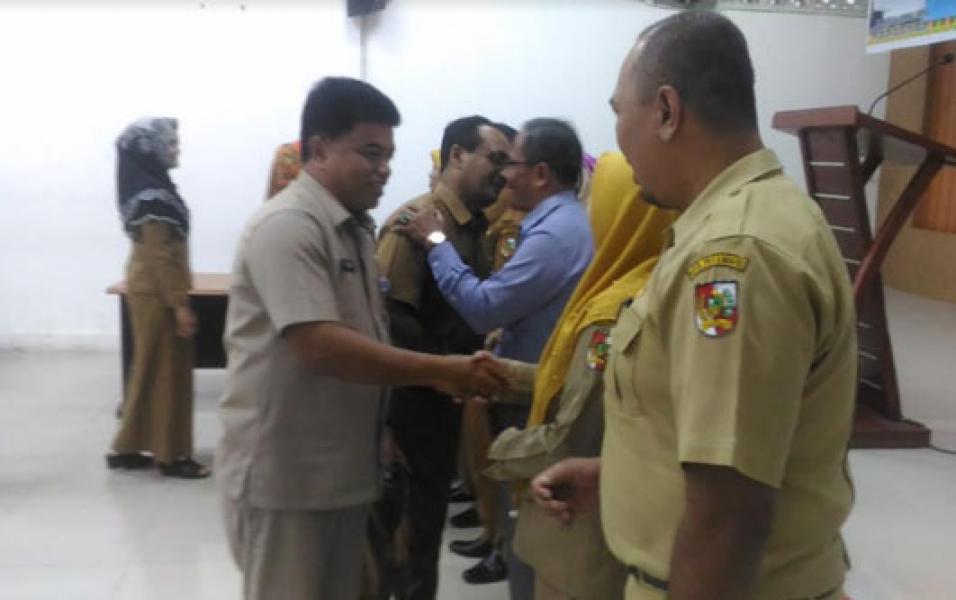 Disdik Pekanbaru Gelar Sertijab Eselon III dan IV