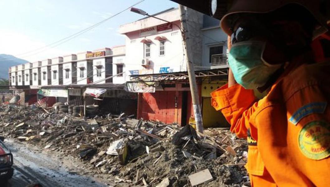 Hari Kelima Bencana Palu, Aroma Mayat Menyengat Seperti Kota Mati