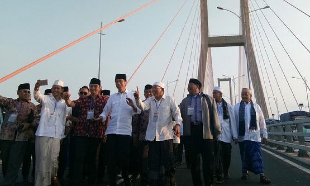 Jokowi Dilaporkan ke Bawaslu Gegara Gratiskan Jembatan Suramadu