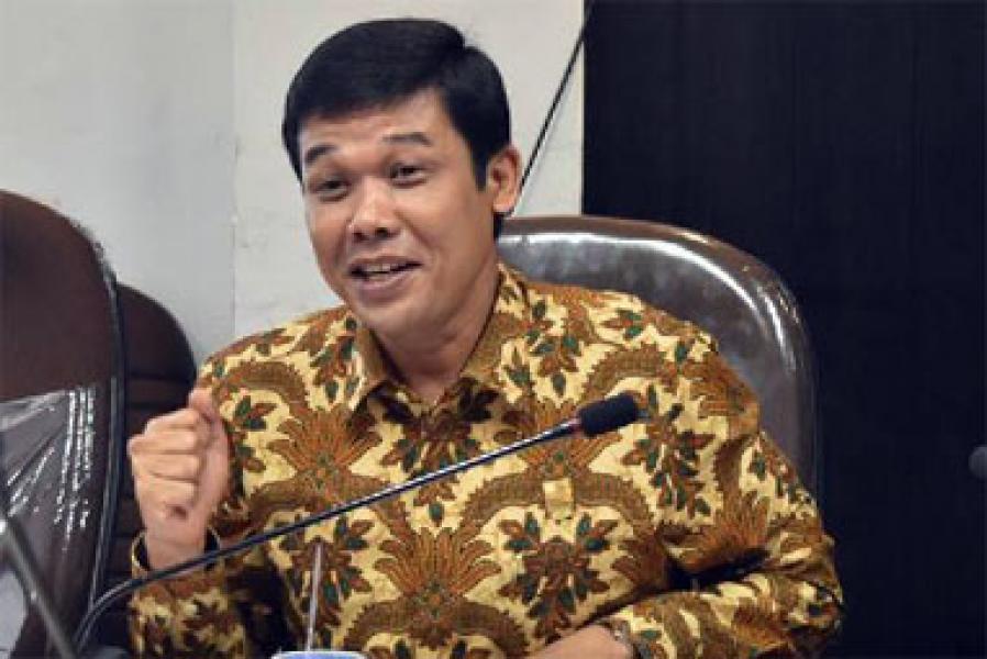 KUA PPAS 2019 Sebesar Rp2,213 T, Roni Sorot Mata Anggaran Lampu Jalan 150 Miliar