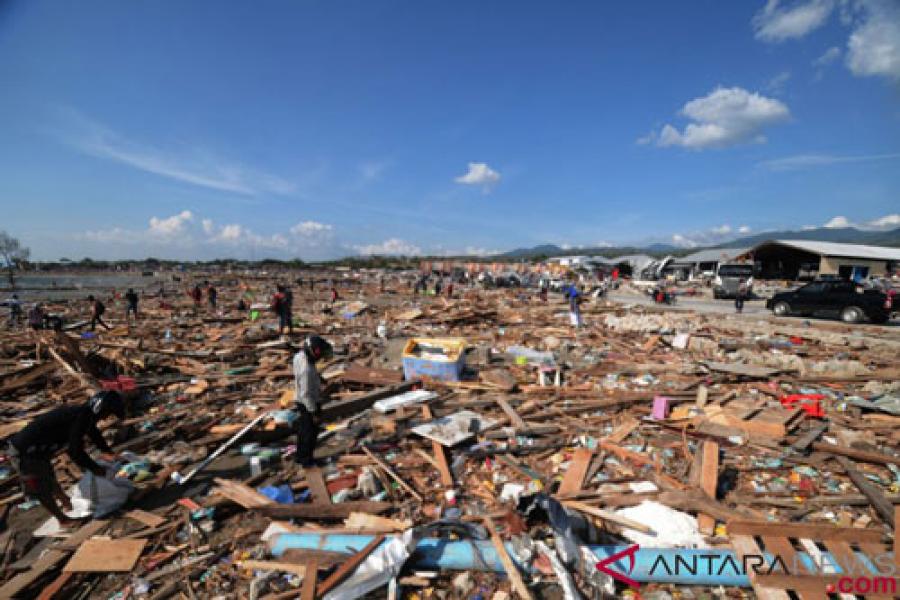 Korban Meninggal Dunia Gempa Palu 1.648 orang