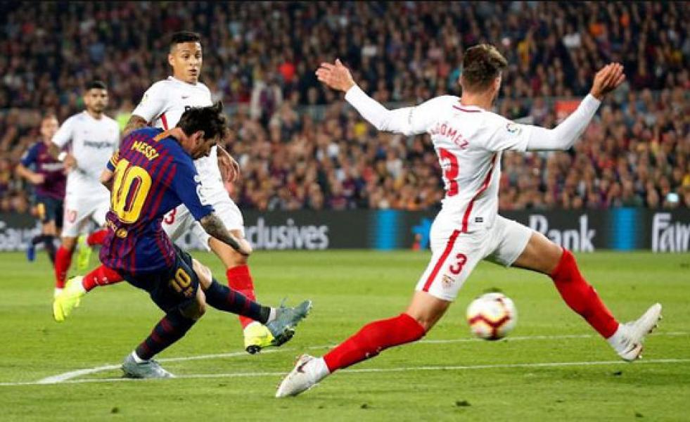 Messi Cedera, Barcelona Kalahkan Sevilla 4-2 di La Liga