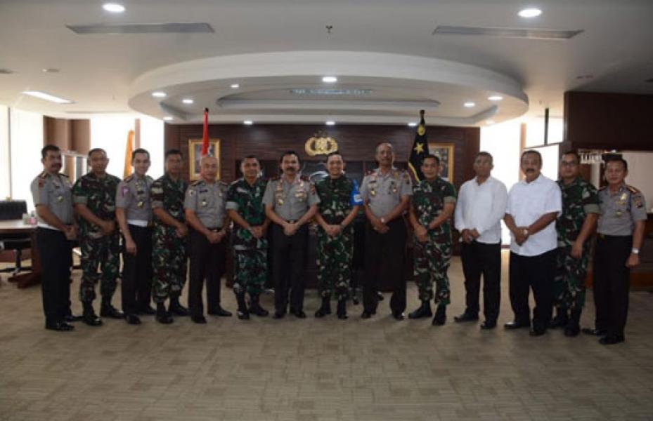 Pangdam I/BB Kunjungan Silaturahmi Ke Polda Sumbar