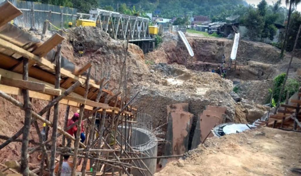 Polemik Pembangunan Jembatan Merangin II, Warga Minta Dihentikan Sementara