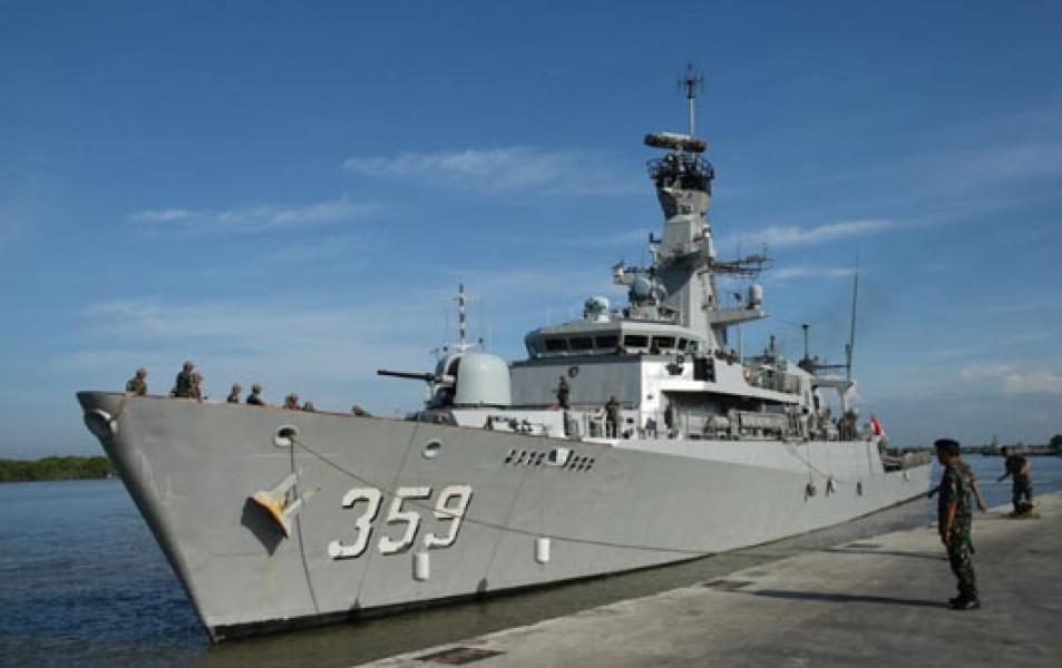 Tiba di Tanah Air, KRI Usman Harun-359 Disambut Dari Lantamal I Belawan