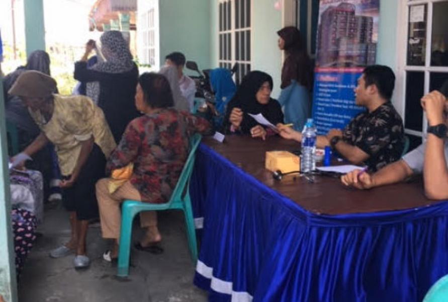 Warga Kedung Sari Nikmati Pengobatan Gratis