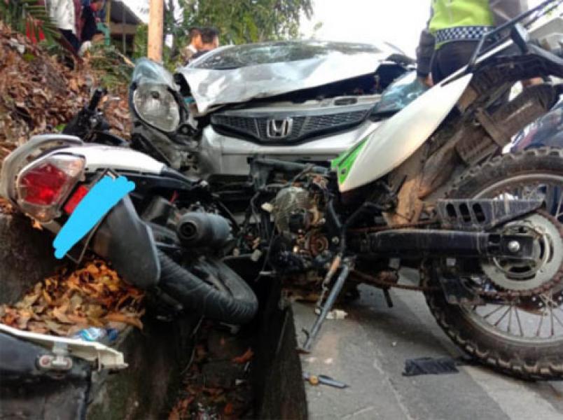 Diduga Mabuk Bersama Seorang Wanita, PNS Lapas Bangkinang Tabrak Dua Pemotor di Pekanbaru