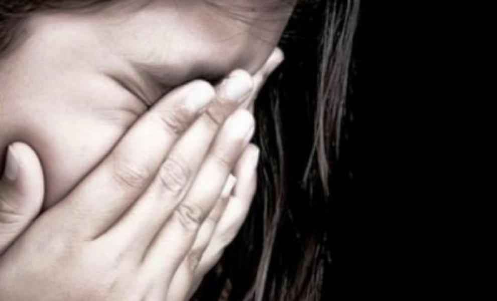 Duduk di Bukit Candika, Gadis 15 Tahun Ini Digilir Oleh Dua Pemuda