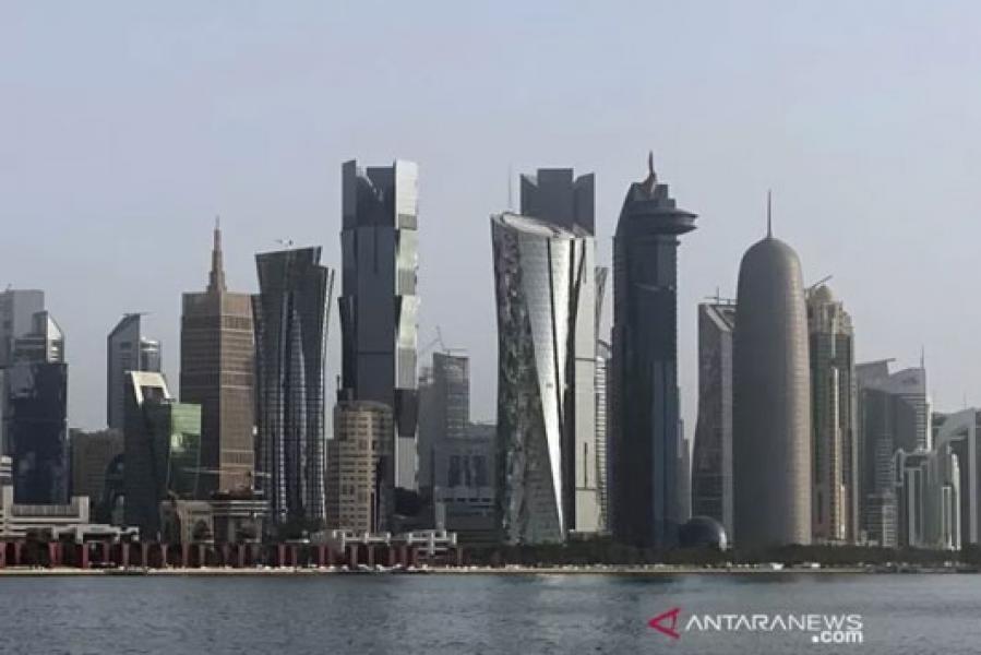 Ingin Dingin, Qatar Pasang AC Luar Ruangan Sampai Cat Aspal Jadi Biru