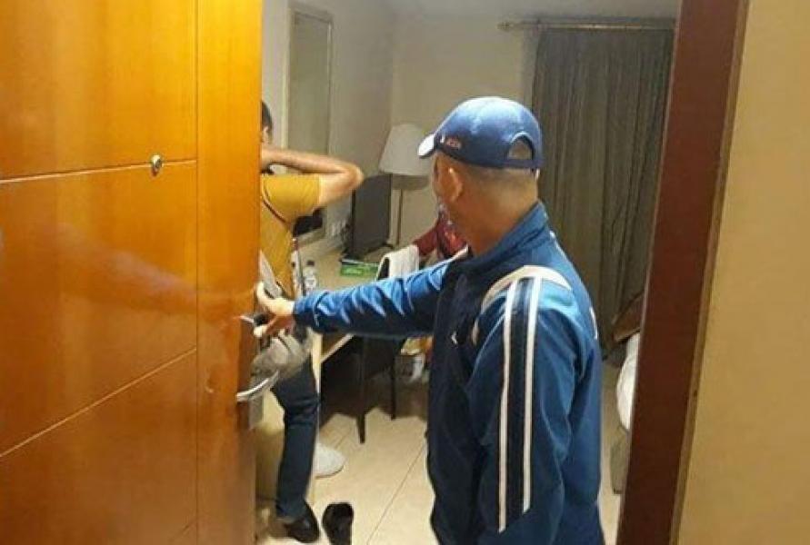 Kepala Sekolah Digerebek Suami Sedang Ngamar Dengan Wakilnya Di Hotel