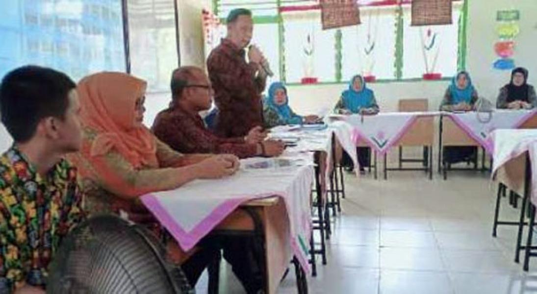 Kepsek SMAN 2 Jawab Kekesalan Gubri Soal Iuran PKL