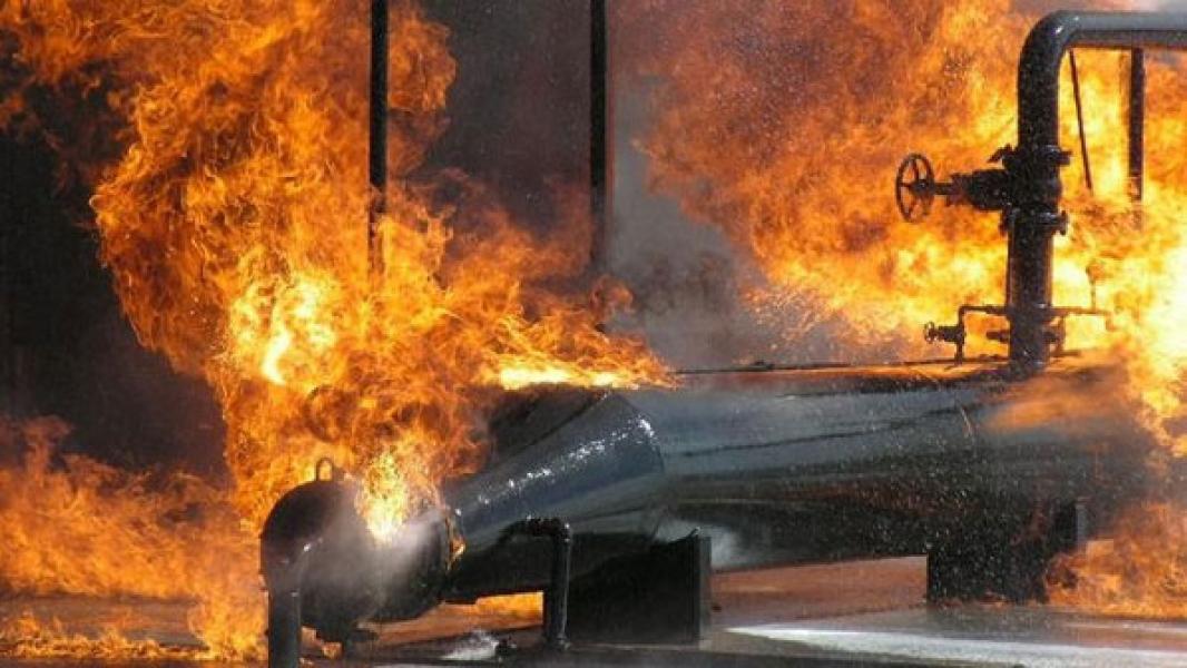 Operator Tewas Akibat Kebakaran Pipa Pertamina di Cimahi