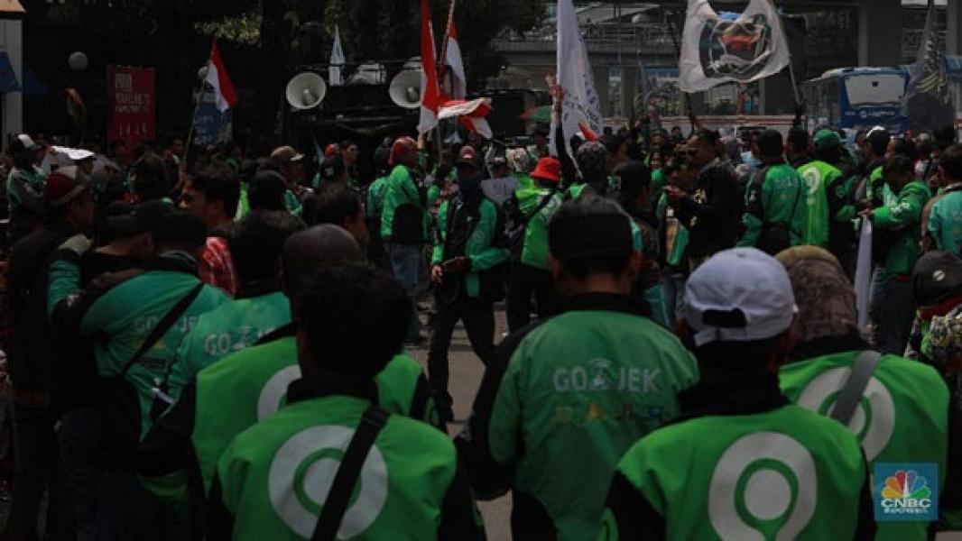 Pak Jokowi, Benar Pengangguran Turun? Apa Jadi Driver Ojol?