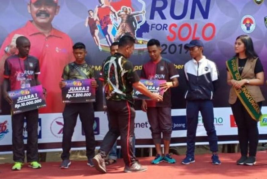 Pelari Yonif 411/Pandawa Kostrad Raih Juara di Ajang �Run For Solo 2019�
