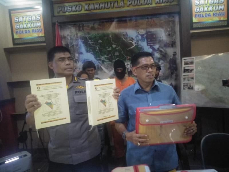 Polda Riau Tetapkan Direktur Utama dan Pjs Manager Ops PT SSS Tersangka Karhutla 