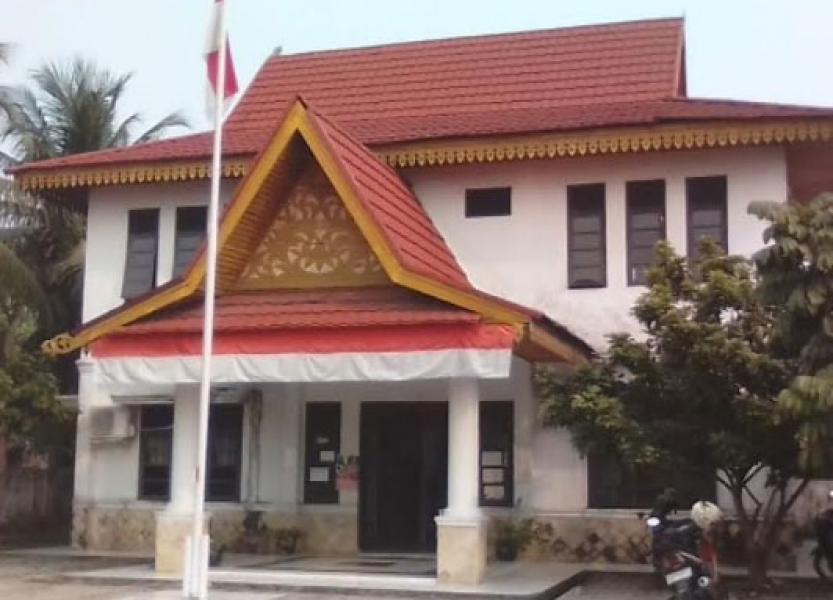 Pungli, Staf Kelurahan Mentangor Dapat Peringatan