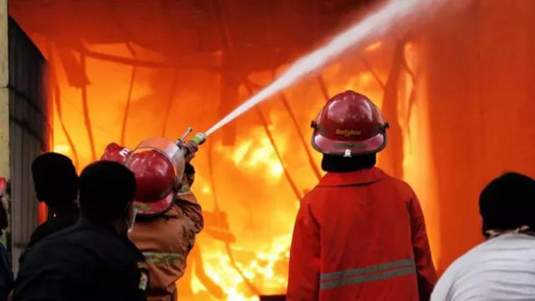 RS Mayapada Kebakaran, Pasien Dievakuasi ke Luar Gedung