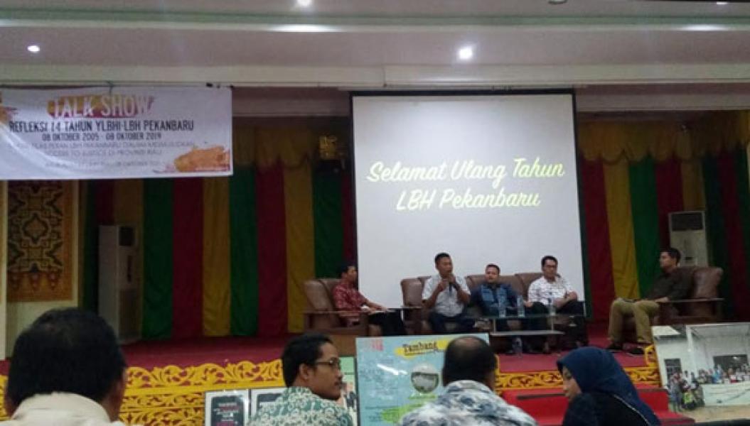 Sempena Hari Jadi Ke-14, YKBHI-LBH Pekanbaru Gelar Talkshow