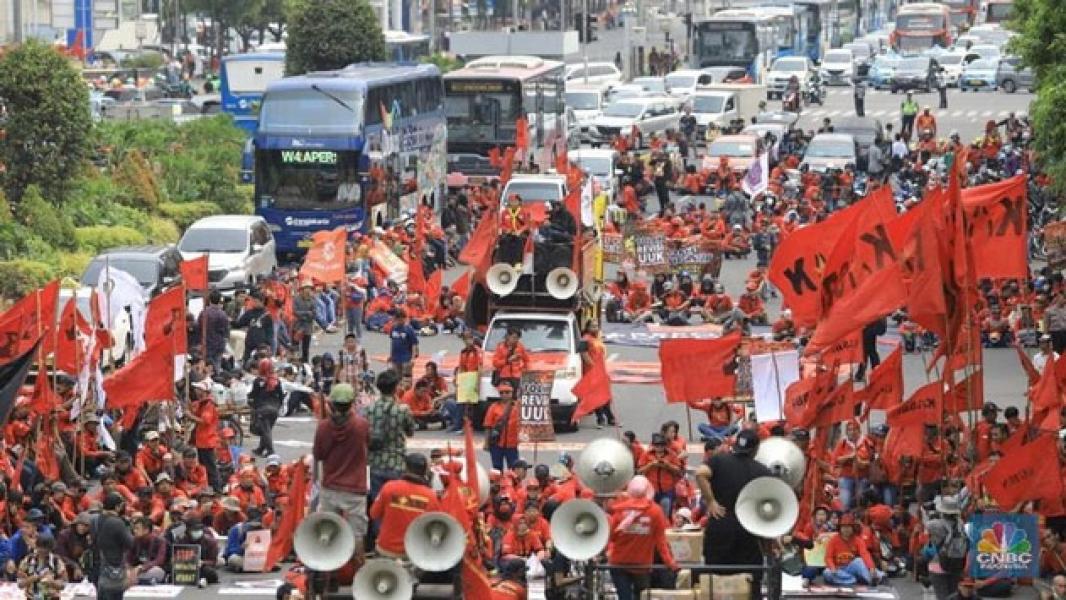 Siap-Siap! Musim Demo Buruh Tolak UMP Sudah Tiba