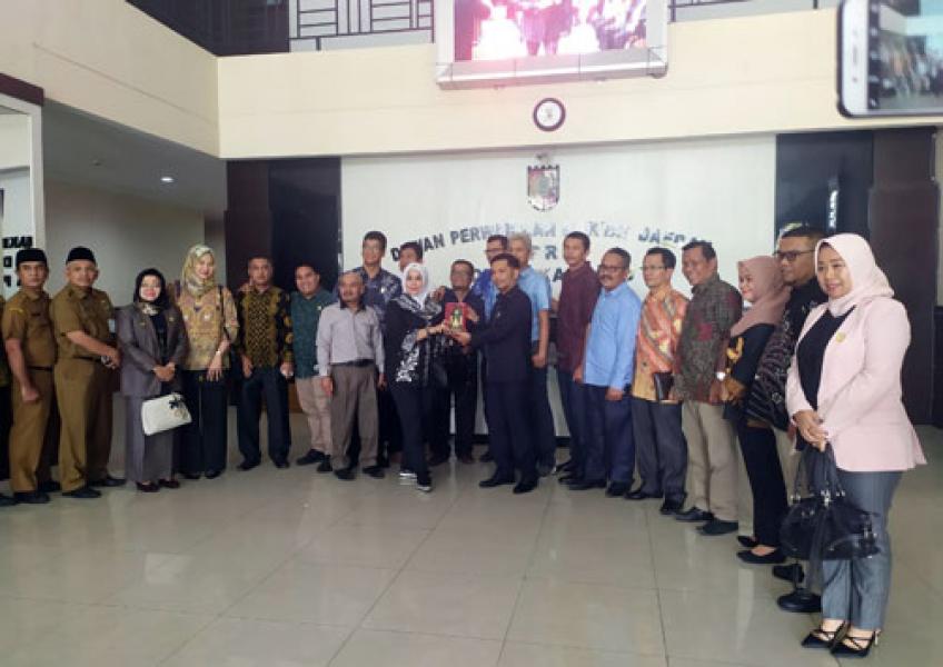 Tanya Penyusunan APBD, DPRD Solok Kunjungi DPRD Pekanbaru