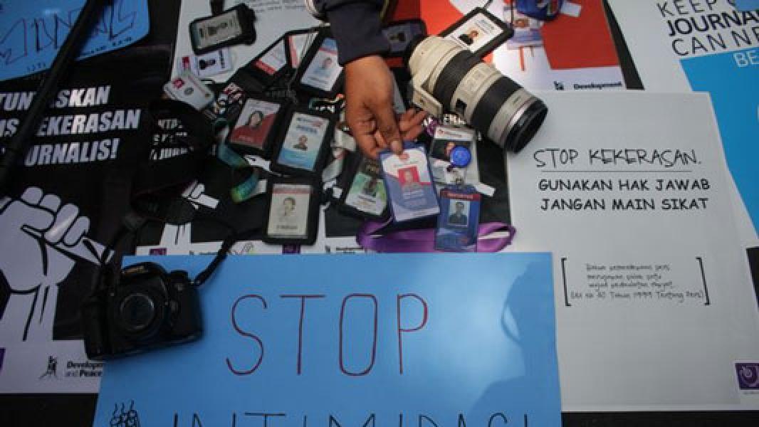 AJI Catat 28 Kasus Kekerasan Polisi ke Jurnalis saat Liputan