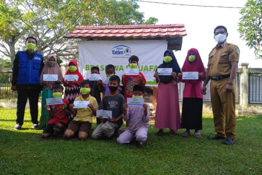 Bantuan Pendidikan Rumah Yatim untuk anak-anak di Dosan Riau