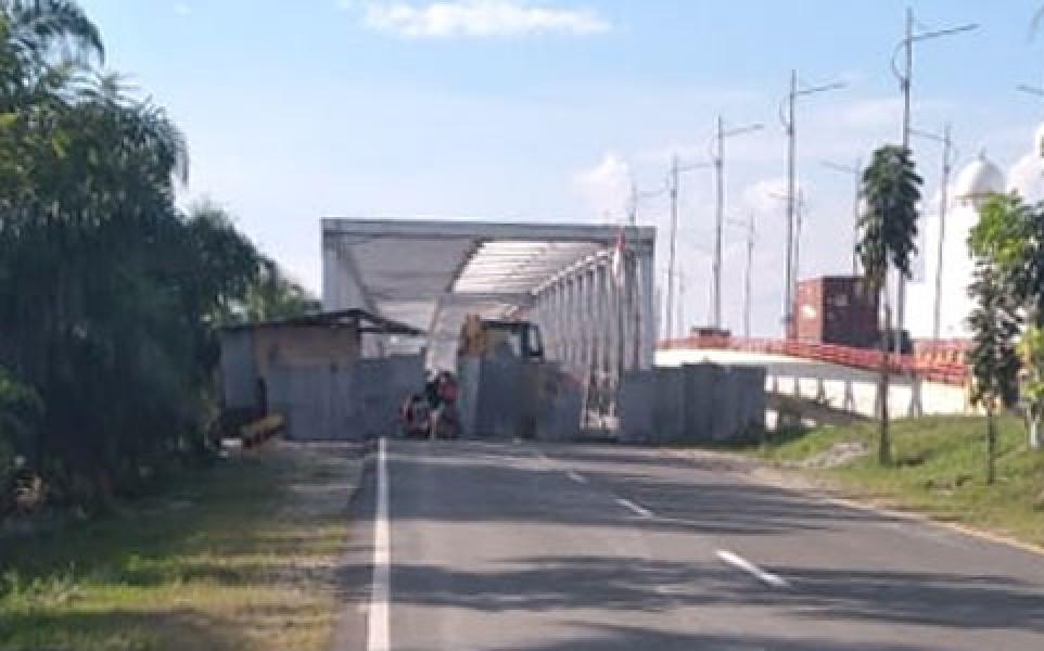 DPRD Riau Pertanyakan Pemeliharaan Jembatan Siak II