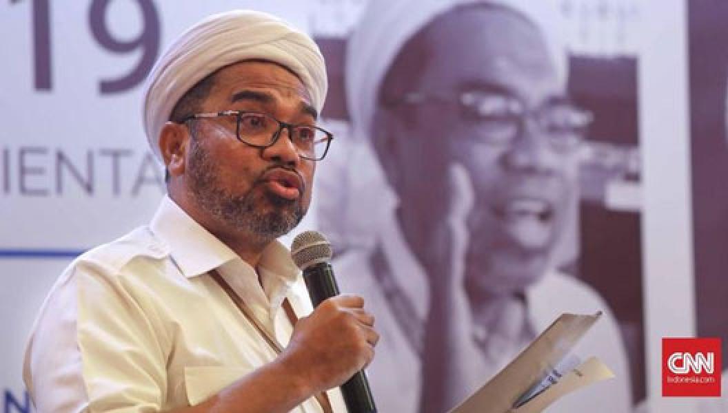 Di Pagar Istana, Ngabalin Sebut Pedemo Sampah Demokrasi