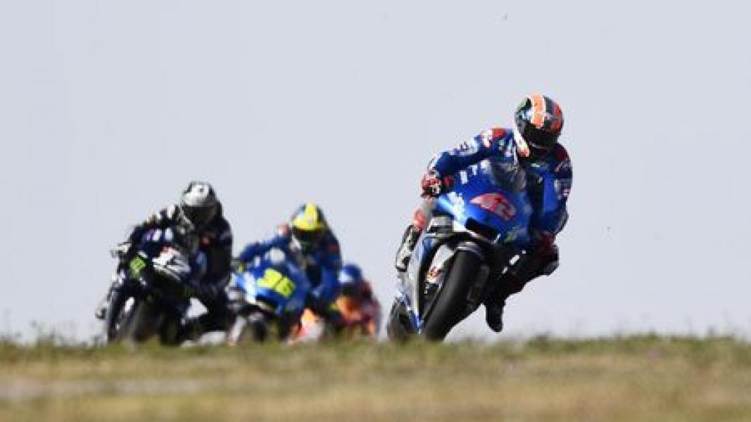 Hasil MotoGP Aragon: Sensasional, Alex Rins Menang