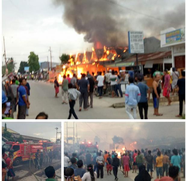 Jelang Maghrib, Mencekam 5 Ruko dan 1 Warung di Jalan Pemda Pangkalan Kerinci Terbakar Hebat