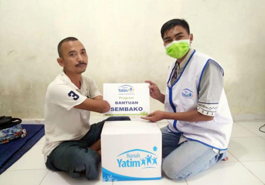 Kedua Lengan Sugeng Diamputasi, Rumah Yatim Beri Bantuan