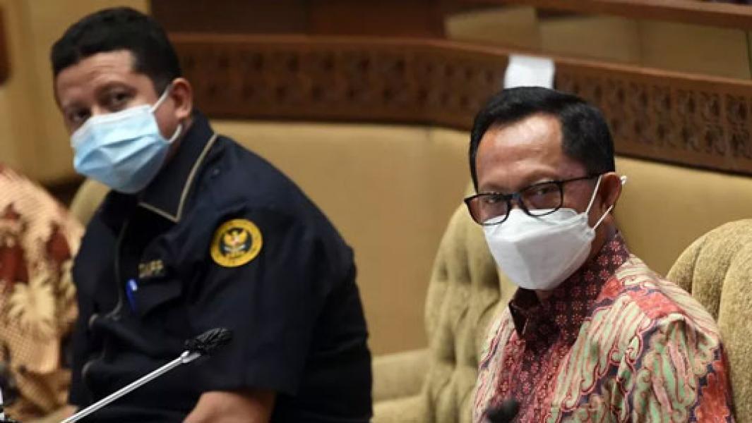 Mendagri Berhentikan Sementara Plt Bupati Buton Utara karena Kasus Pencabulan Anak