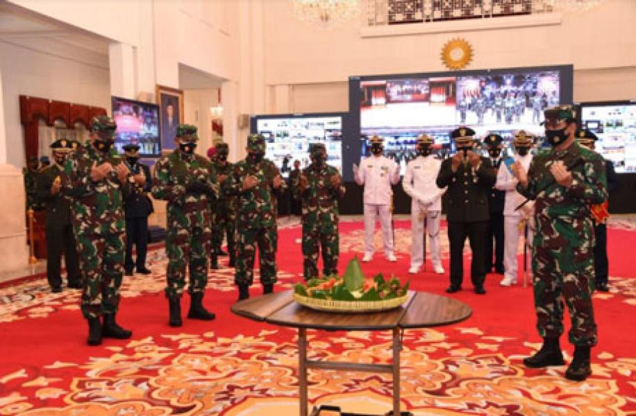 Panglima TNI Tinjau Gladi Bersih Jelang HUT Ke-75 TNI di Istana Negara