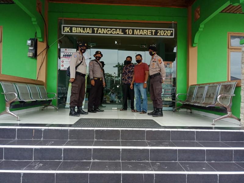 Piket Yanmas Polsek Teluk Meranti Laksanakan Patroli dan Sosialisasi AKB di Kantor Pemerintahan