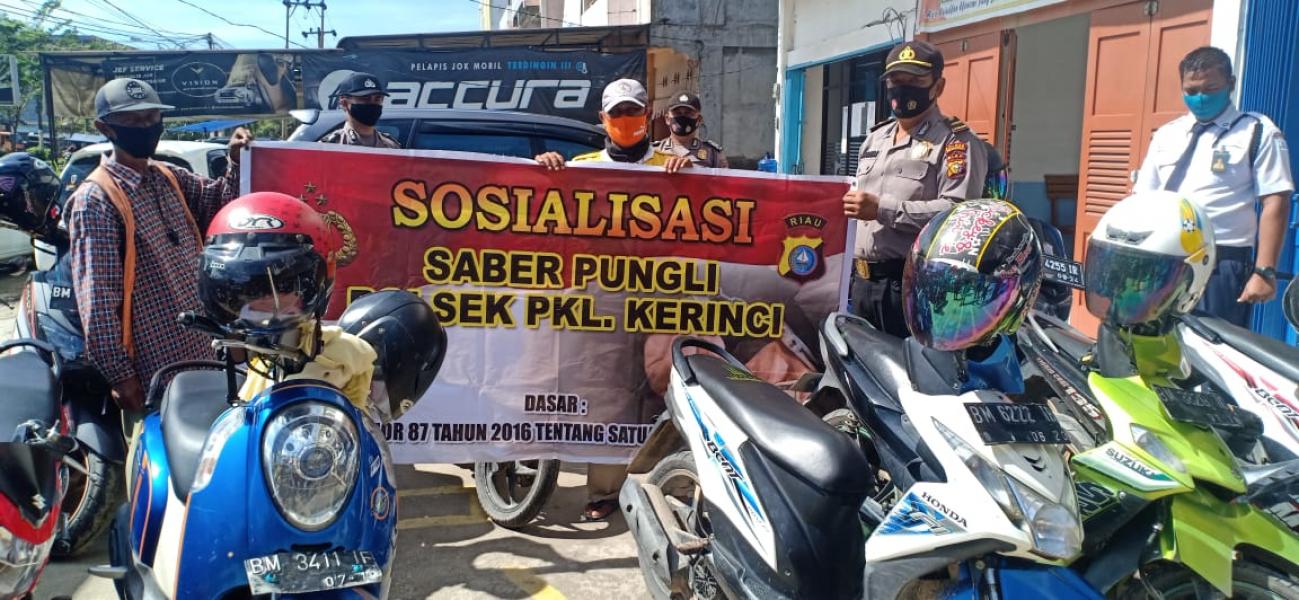 Polsek Pangkalan Kerinci Giatkan Saber Pungli di Parkiran Bank