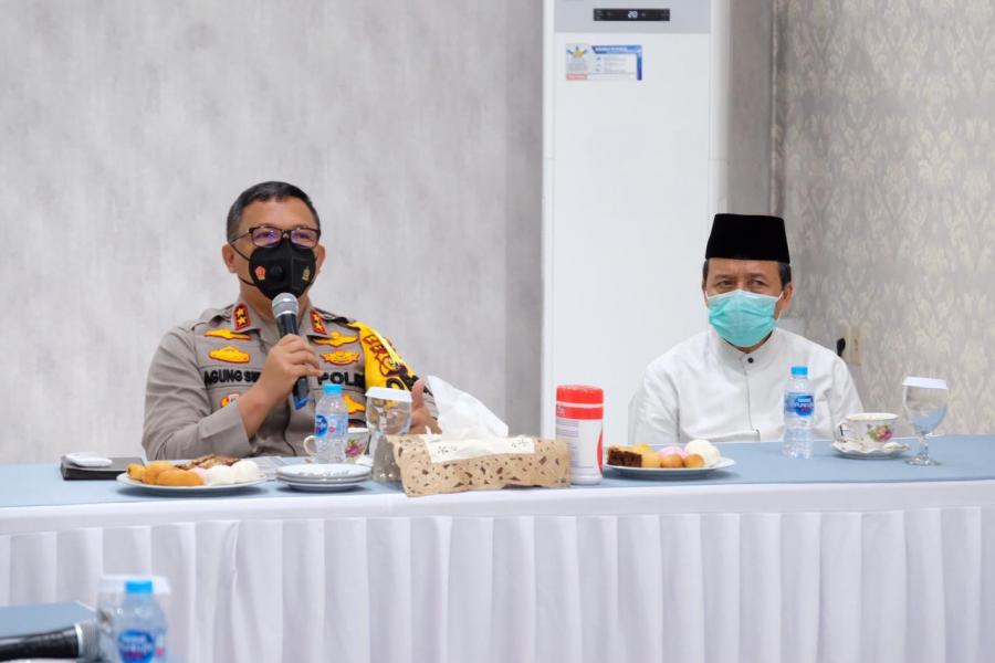 Rapat Dengan FKPMR, Kapolda Riau Pembubaran Demo Mahasiswa Terkait UU Cipta Kerja Sesuai SOP