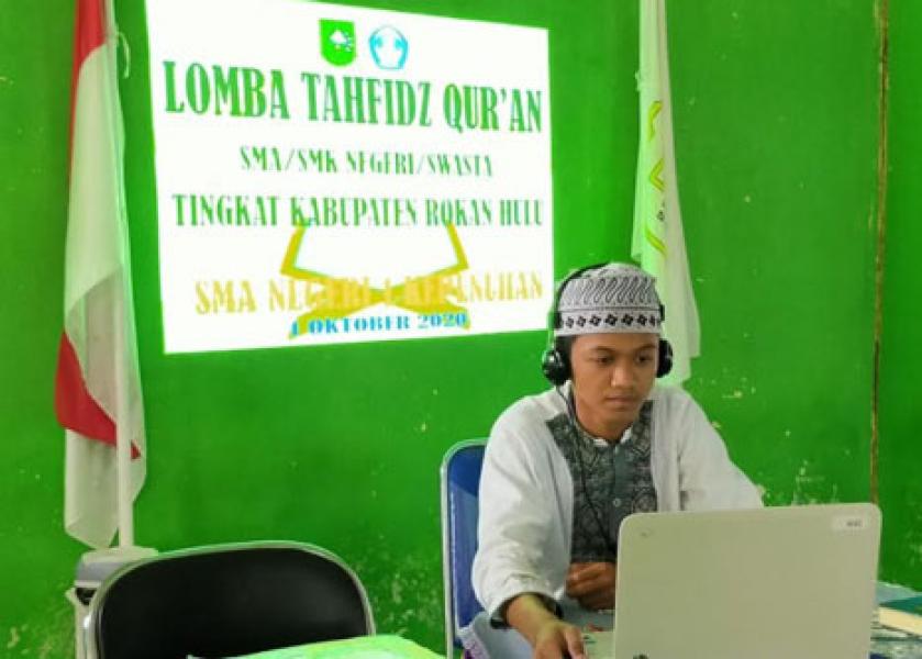 Siswa SMA Negeri 1 Kepenuhan Wakili Rohul pada Lomba Tahfidz Quran Tingkat Provinsi Riau