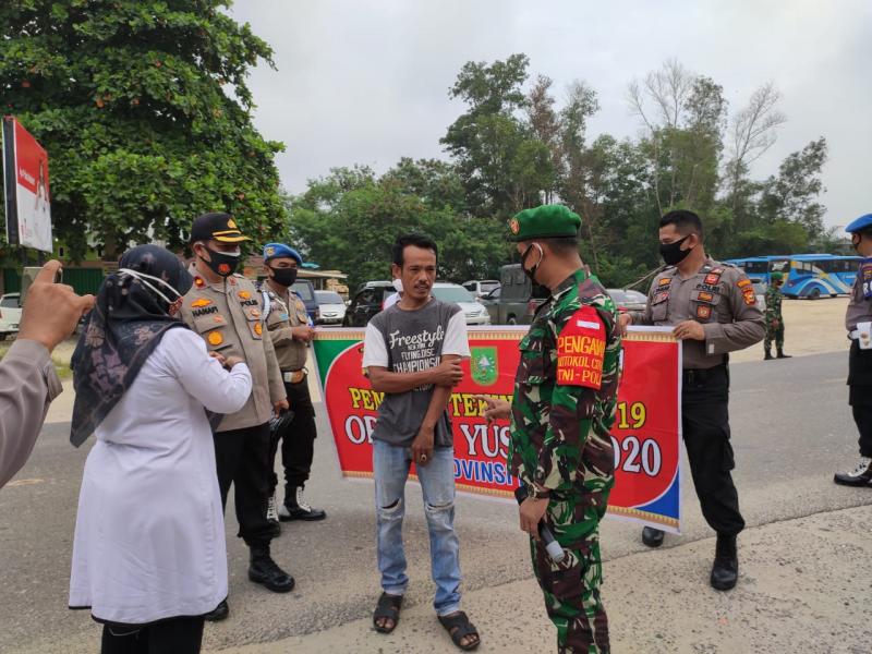 Tak Pakai Masker, 29 Warga Terjaring Razia Operasi Pemburu Teking Kecamatan Tenayan Raya