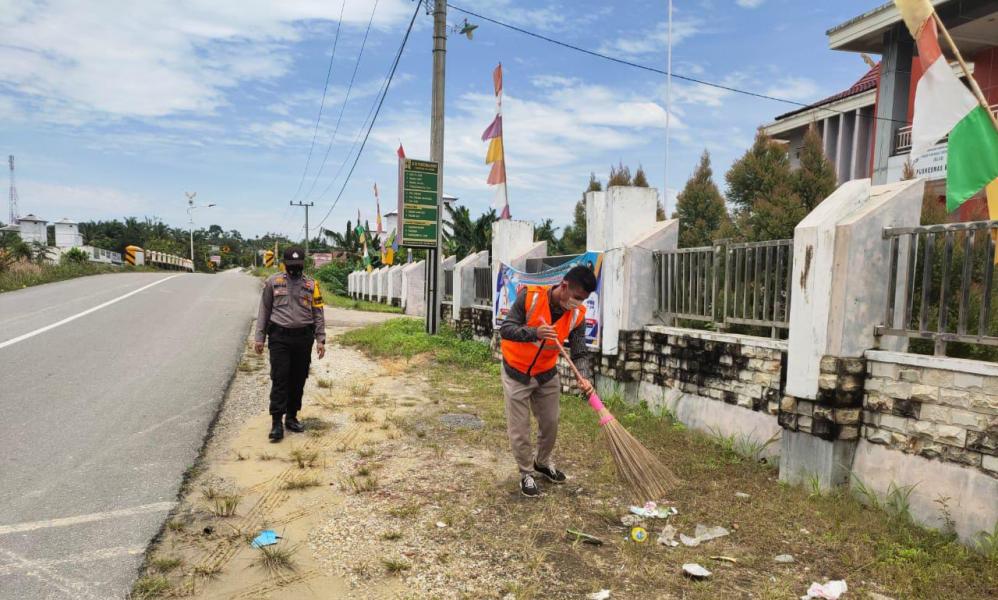 Tim Gabungan Polsek Bunut Gelar Operasi Yustisi Covid 19 di Jalan Lintas Bono