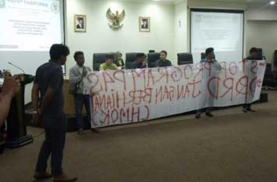 4 Aktifis Terobos Ruang Sidang, Keamanan Gedung DPRD Mesti Diperketat