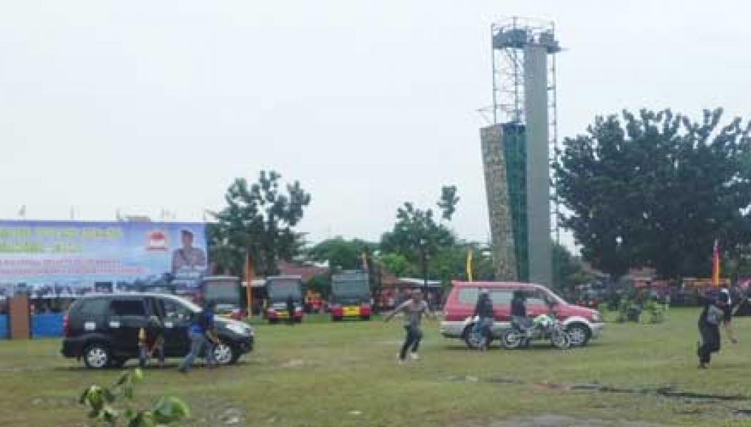 Belasan Teroris Dilumpuhkan, Seorang Personil Brimob Terluka dalam Baku Tembak