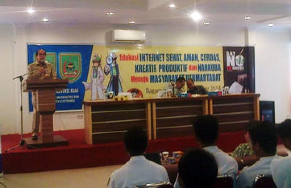 Diskominfo Riau dan Kabupaten Rohil Sosialisasi Internet Cerdas dan Narkoba